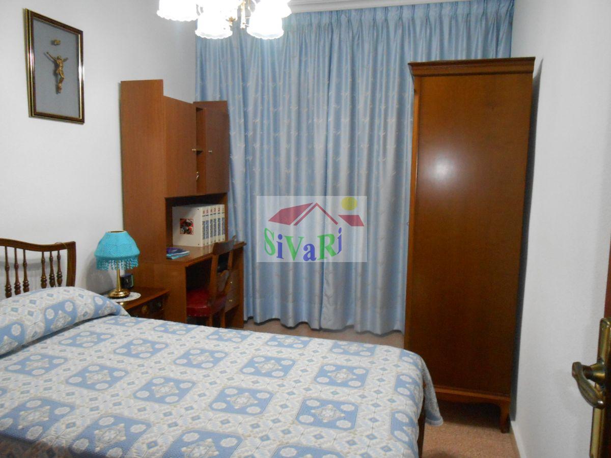 For sale of flat in Abarán