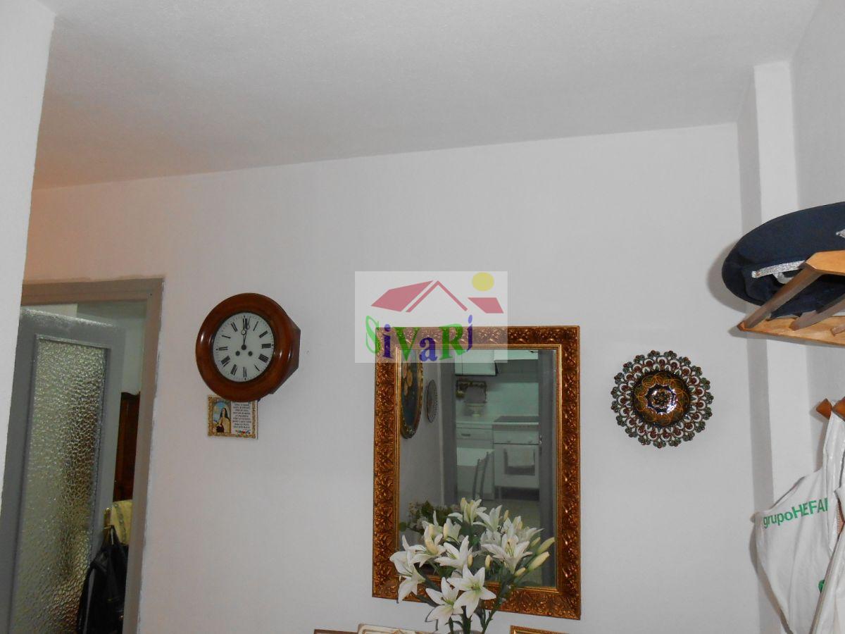 For sale of flat in Abarán