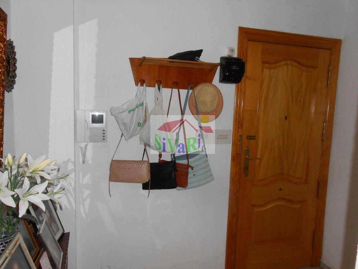 For sale of flat in Abarán