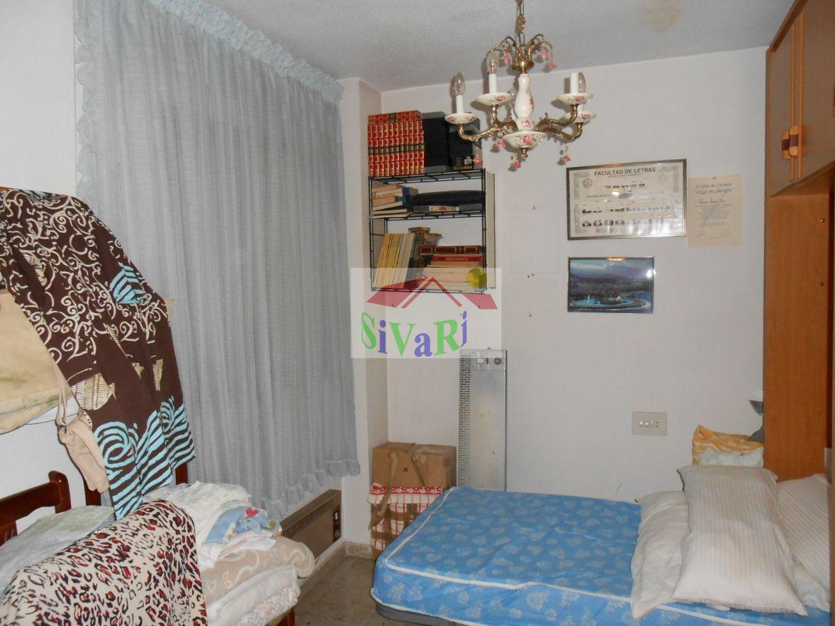 For sale of flat in Abarán