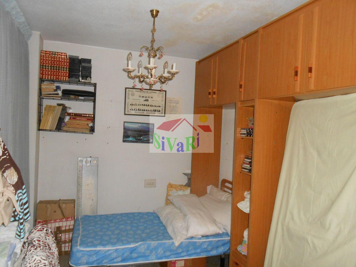 For sale of flat in Abarán