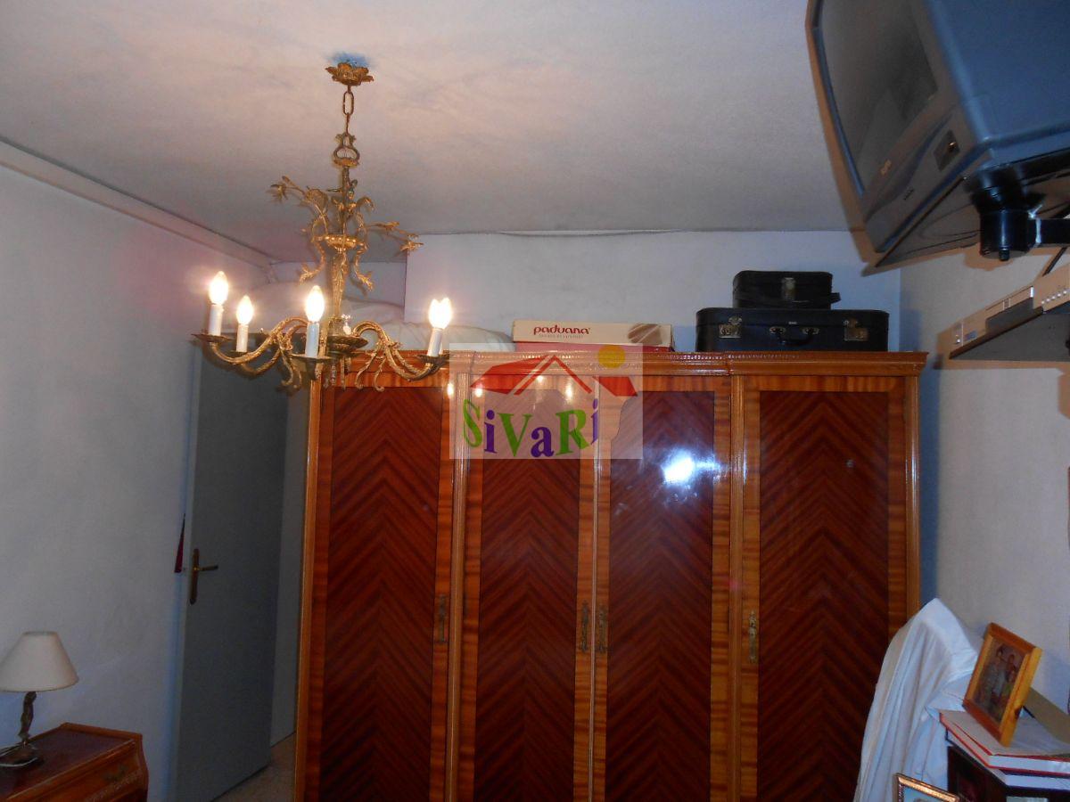 For sale of flat in Abarán