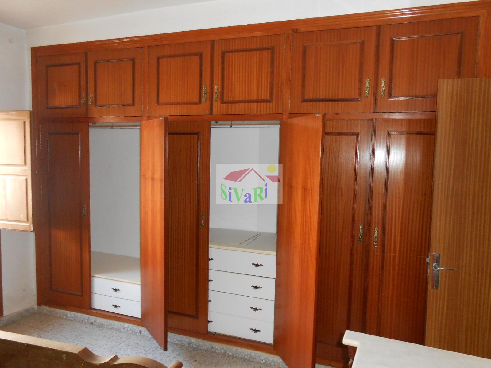 For sale of house in Abarán