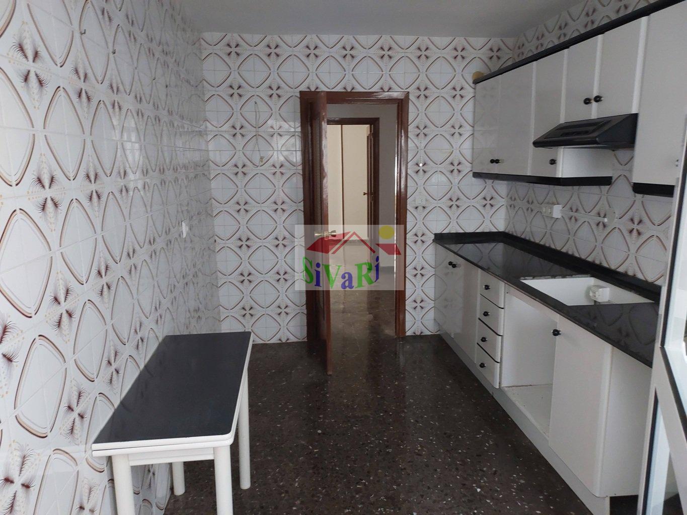 For sale of flat in Blanca