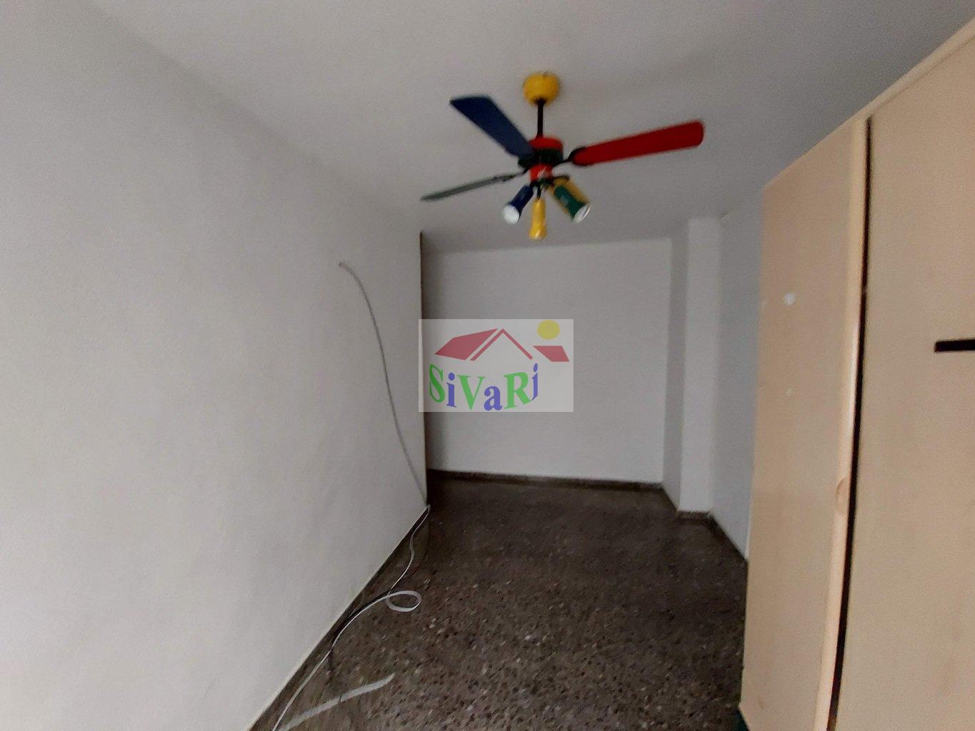 For sale of flat in Blanca