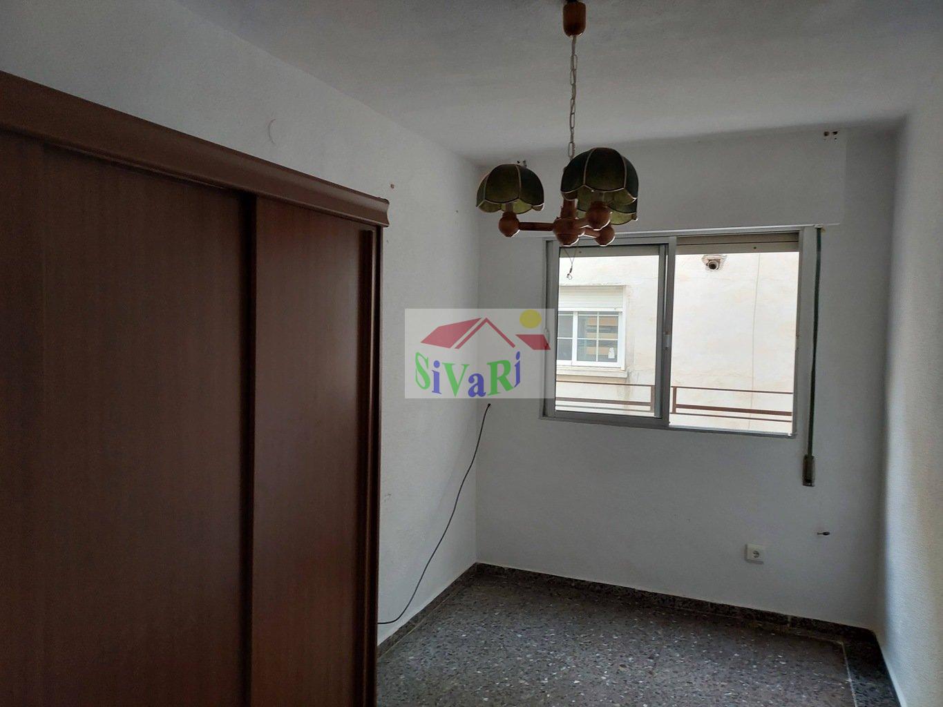 For sale of flat in Blanca