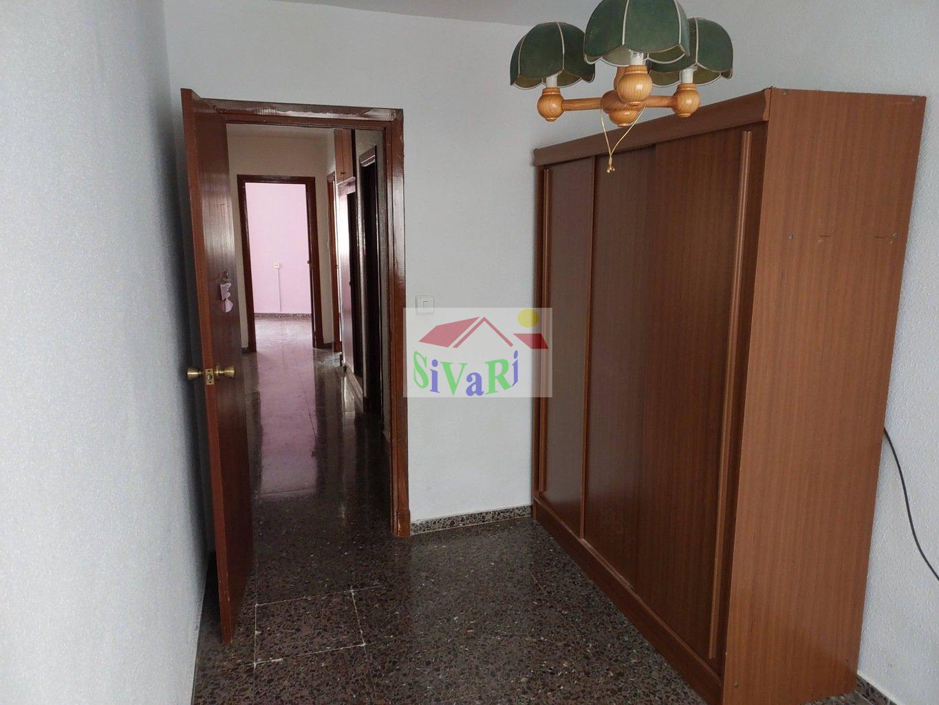 For sale of flat in Blanca