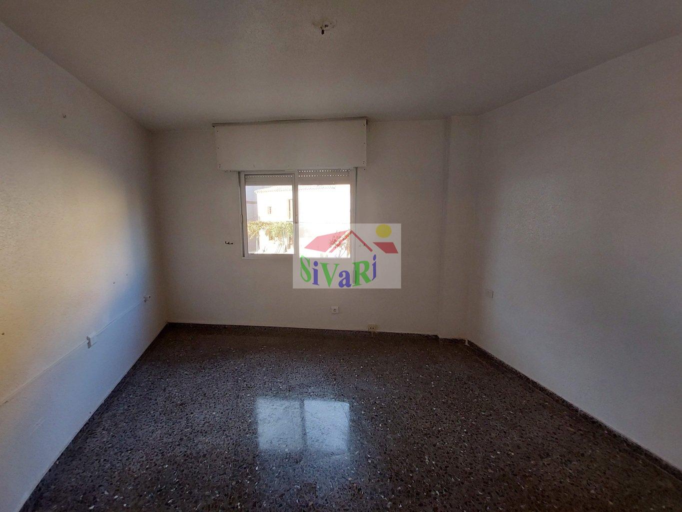 For sale of flat in Blanca