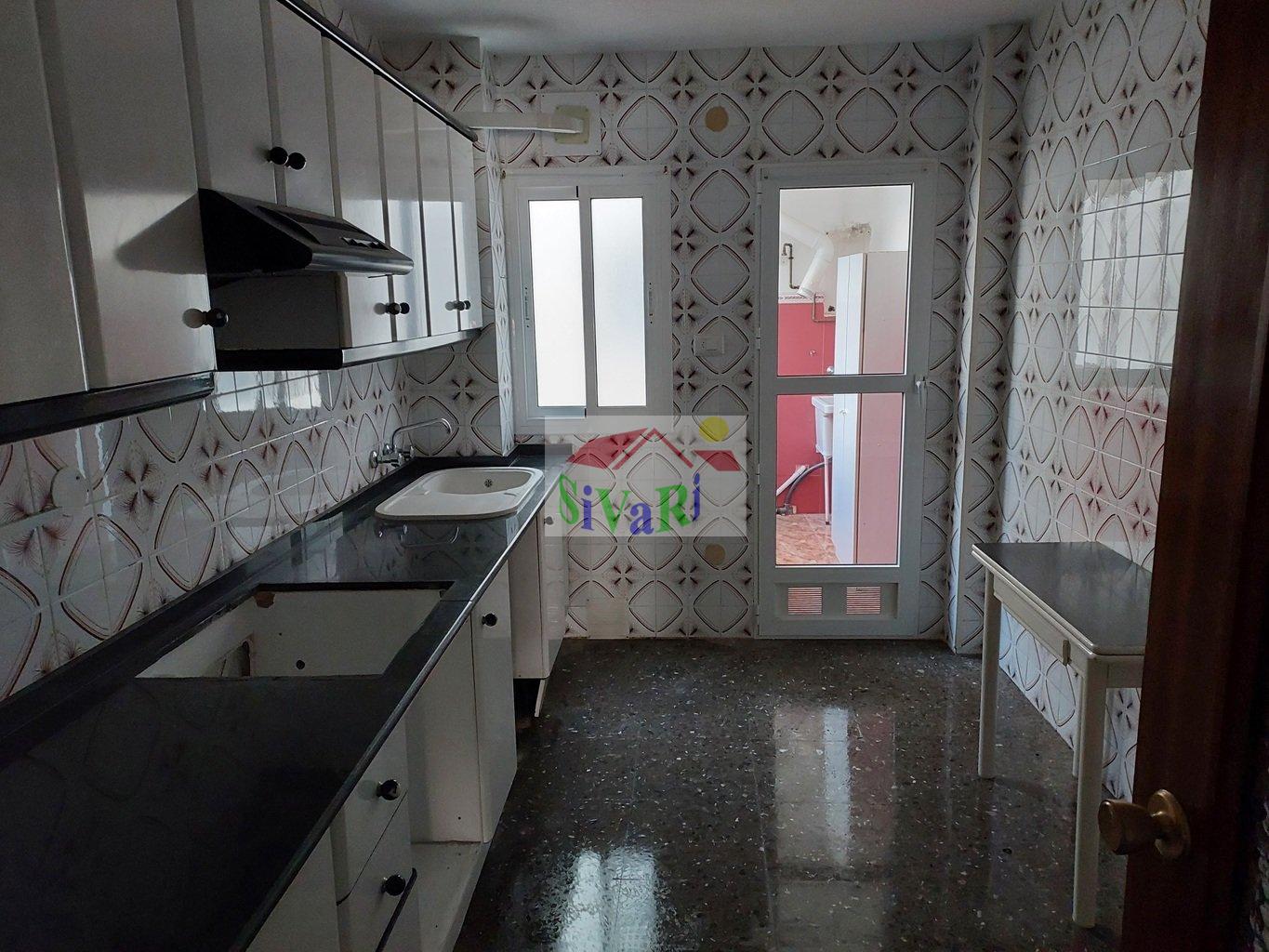 For sale of flat in Blanca