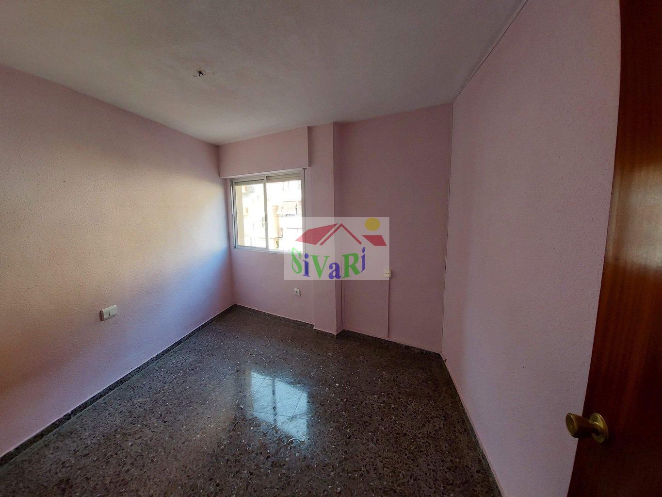 For sale of flat in Blanca
