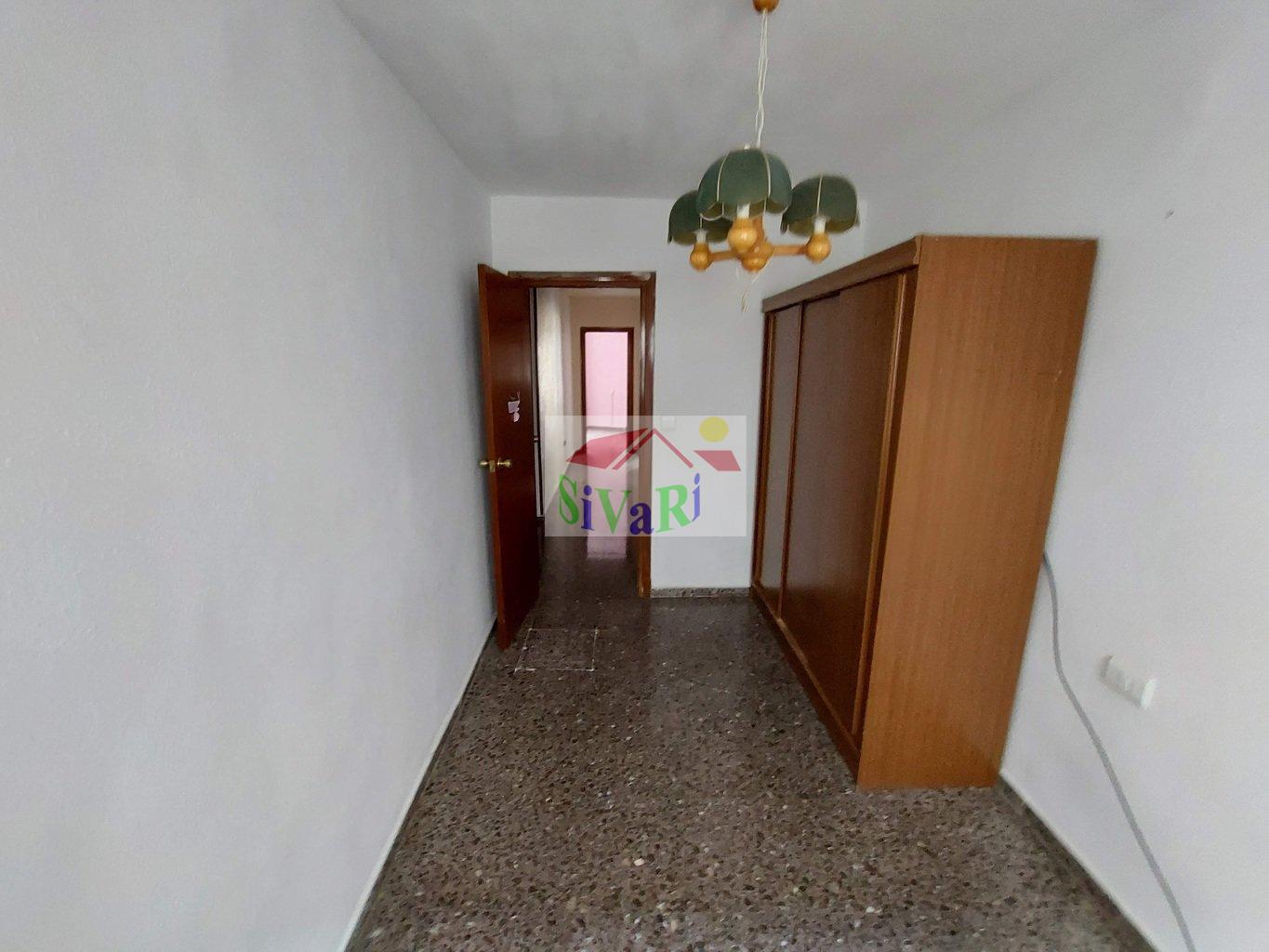 For sale of flat in Blanca