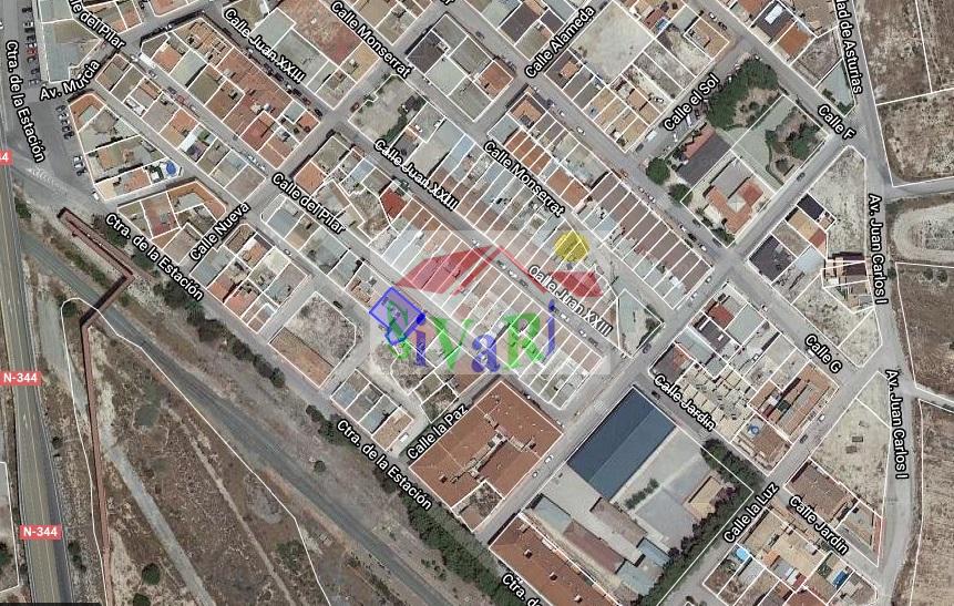 For sale of duplex in Blanca
