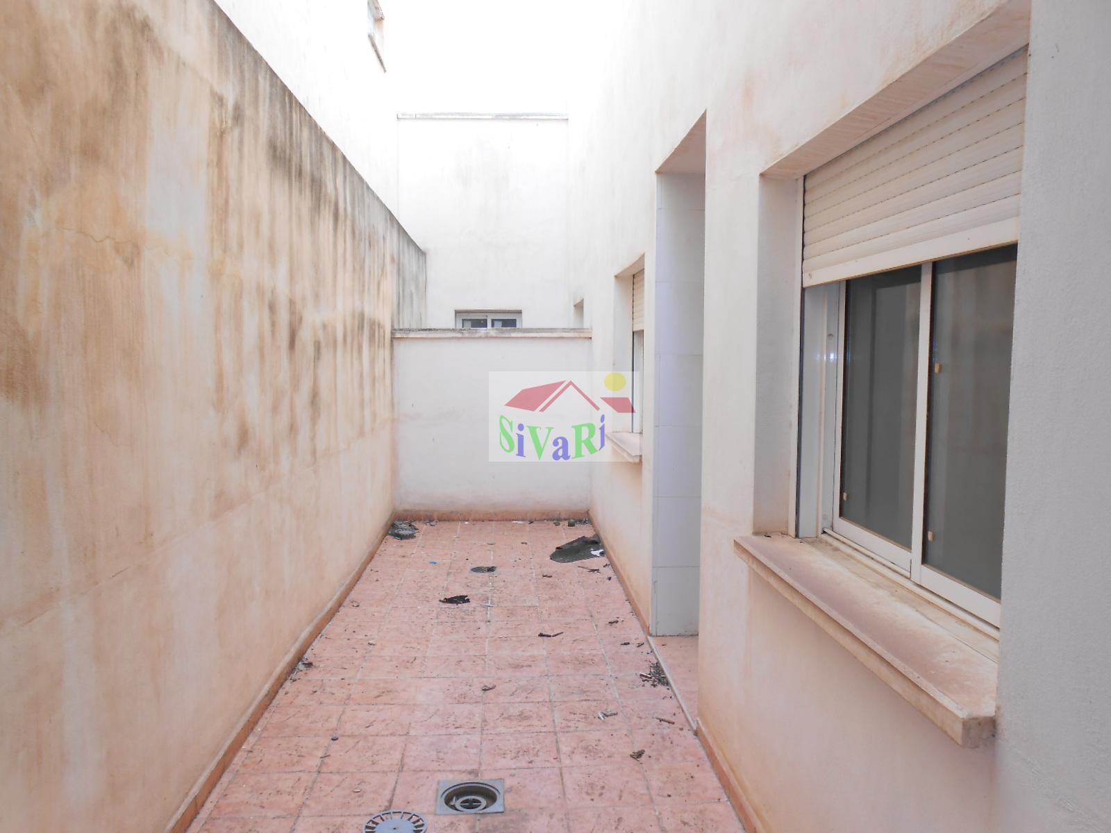 For sale of duplex in Blanca