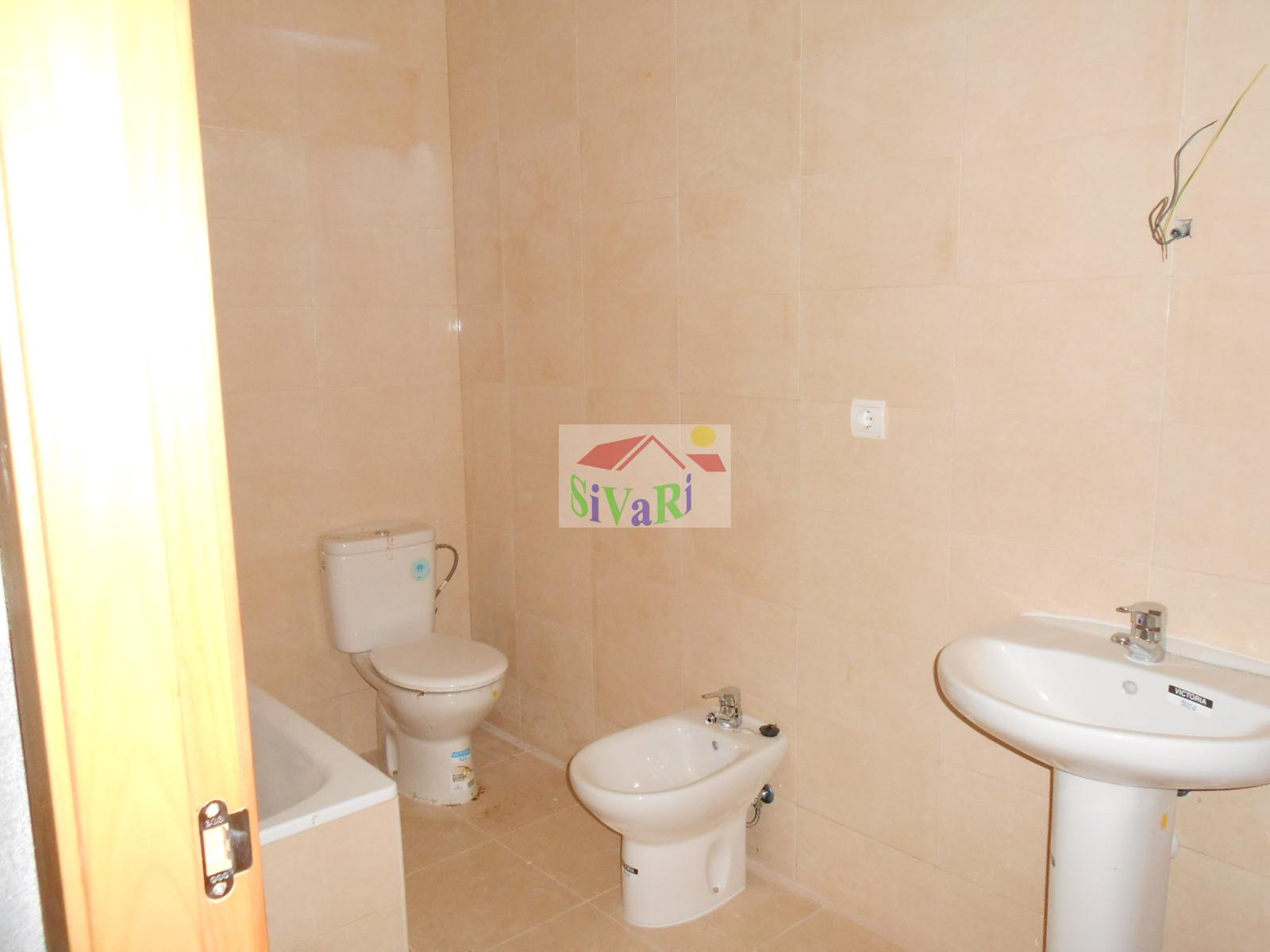 For sale of duplex in Blanca