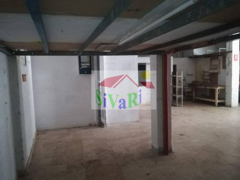 For sale of commercial in Abarán