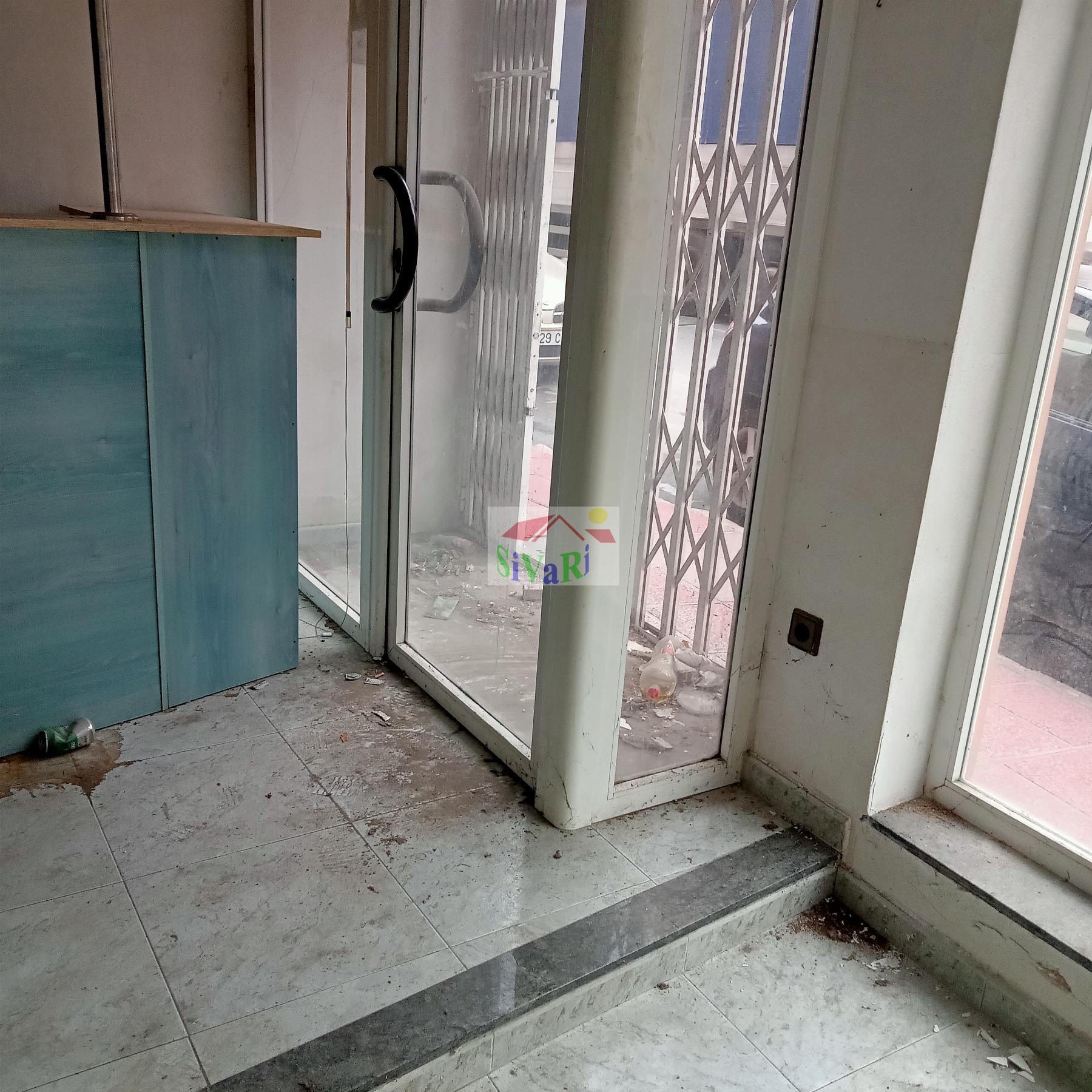 For sale of commercial in Abarán