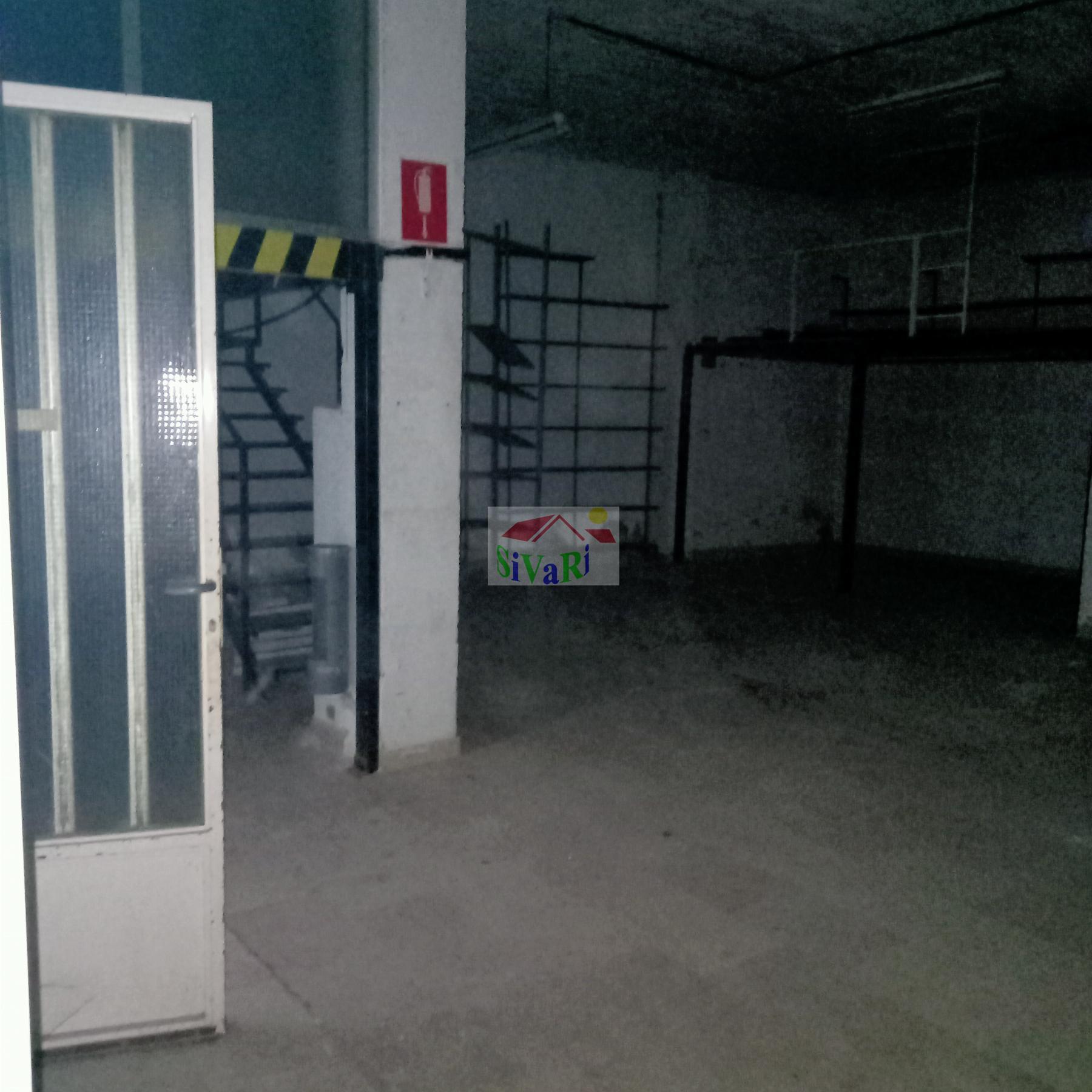 Venta de local comercial en Abarán