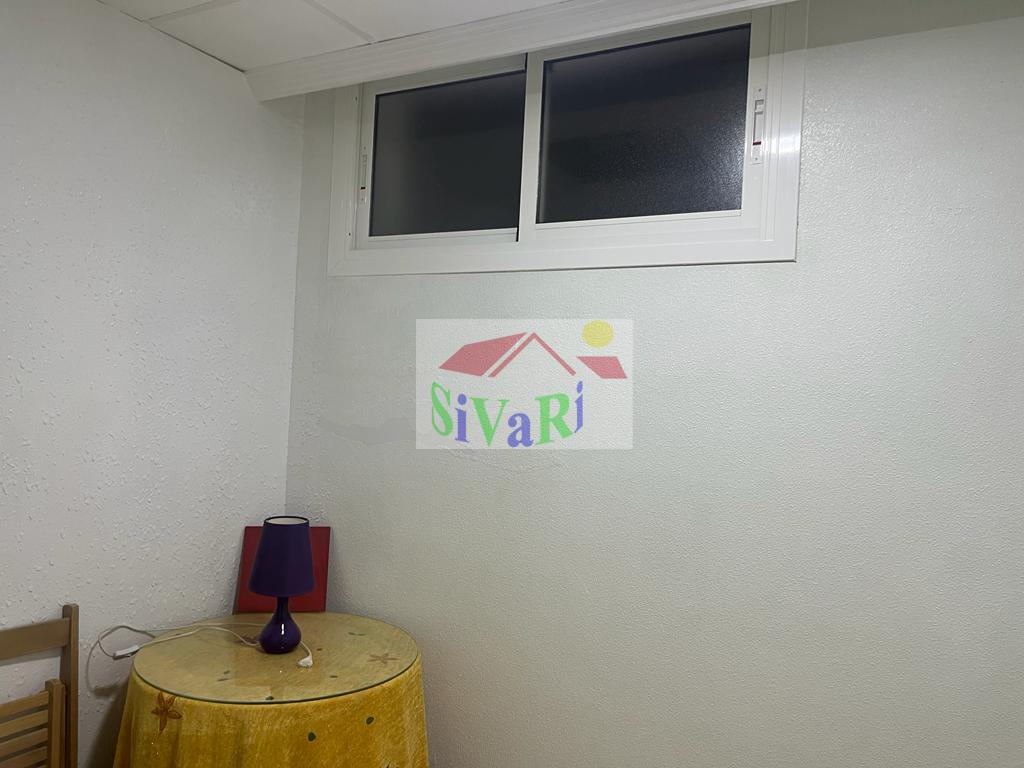 For sale of study in Blanca