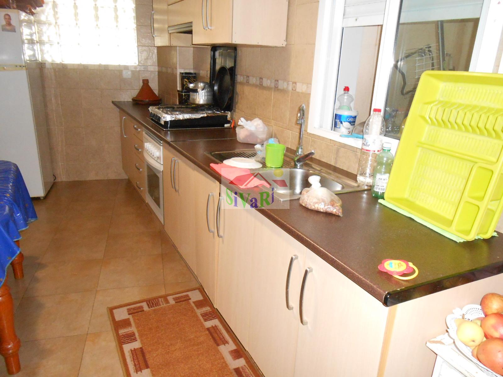 For sale of flat in Abarán