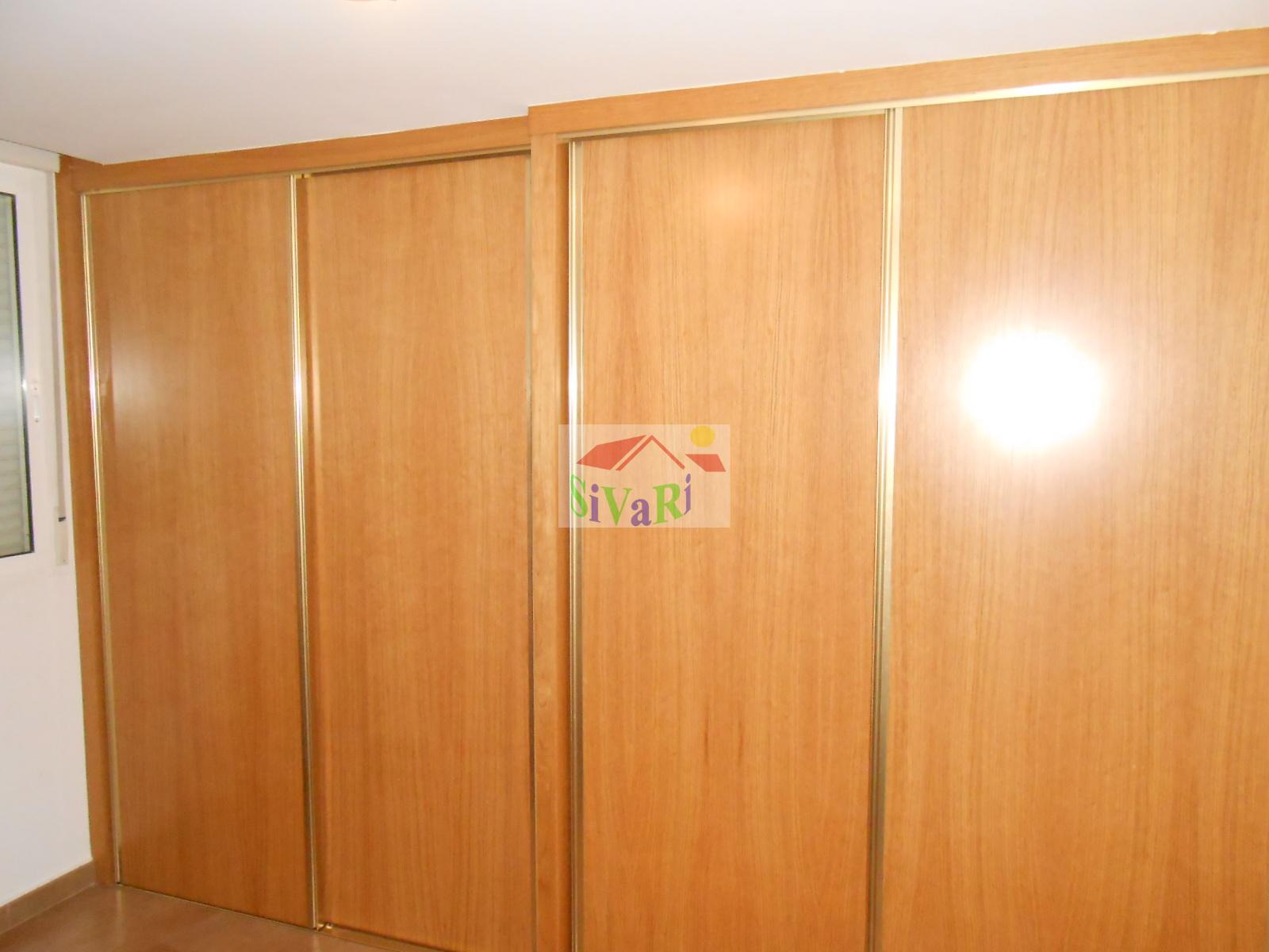 For sale of flat in Abarán