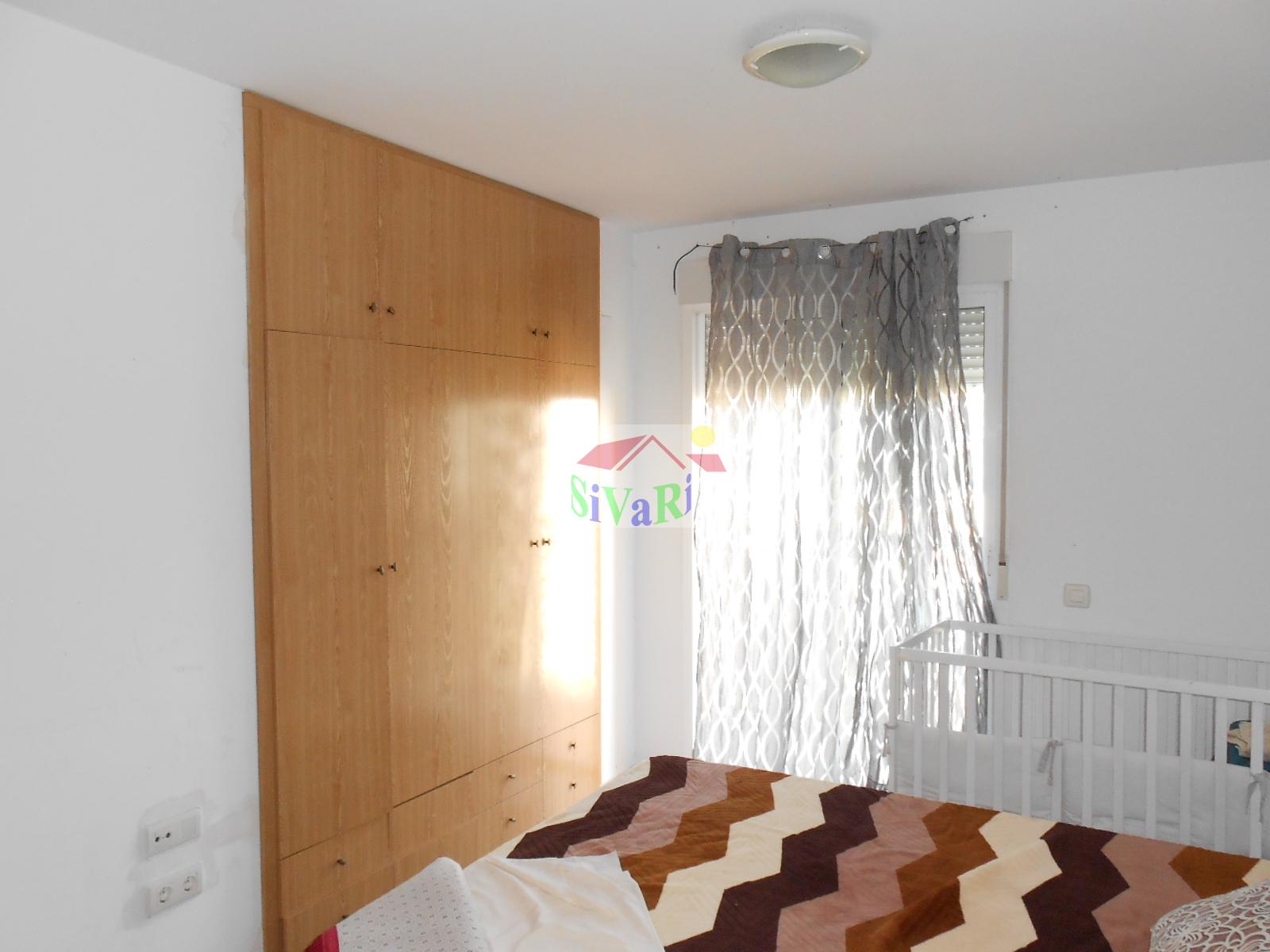 For sale of flat in Abarán