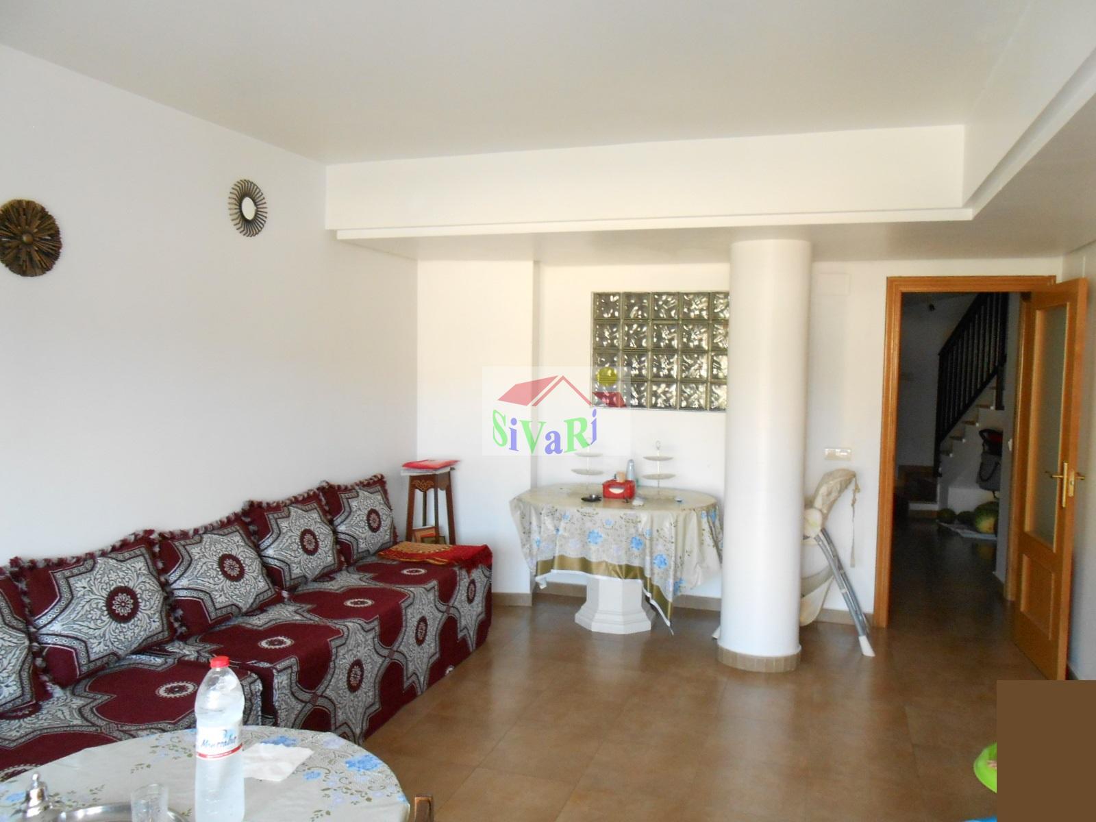 For sale of flat in Abarán