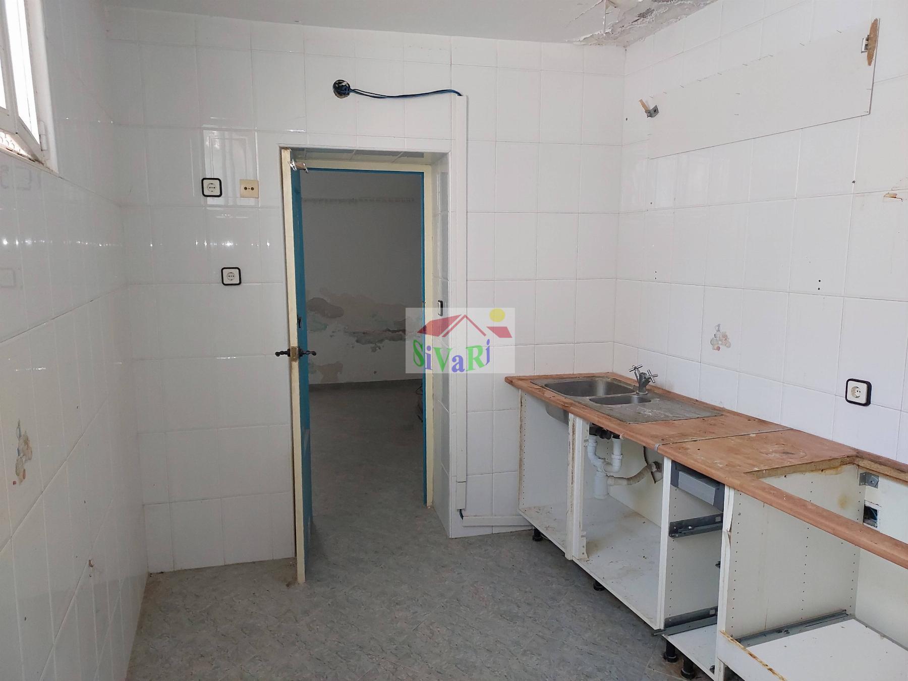 For sale of house in Ulea