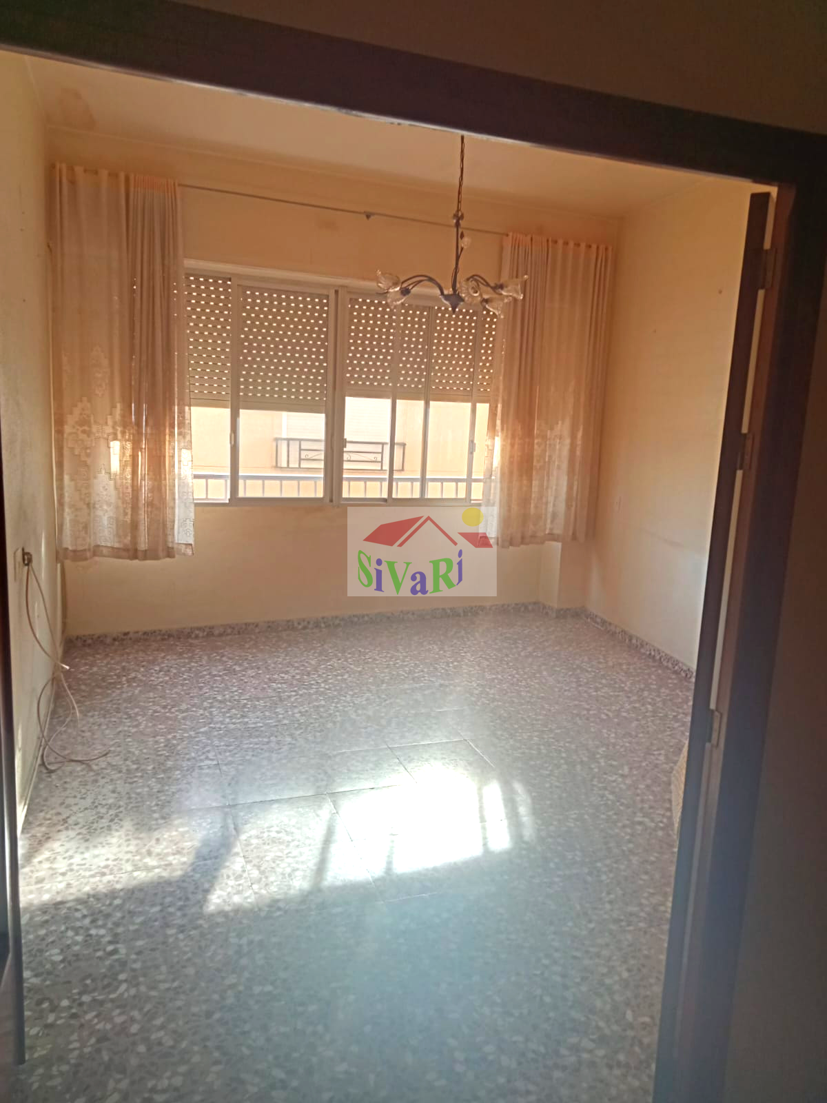 For sale of flat in Abarán