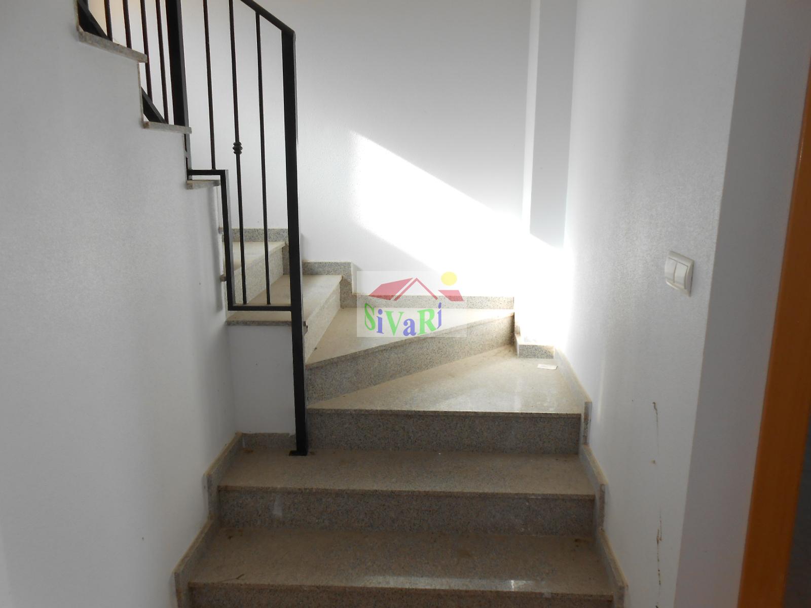 For sale of duplex in Blanca