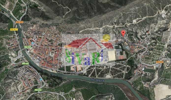 For sale of building in Blanca