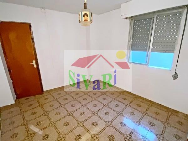 Venta de piso en Abarán