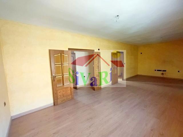 For sale of flat in Cieza