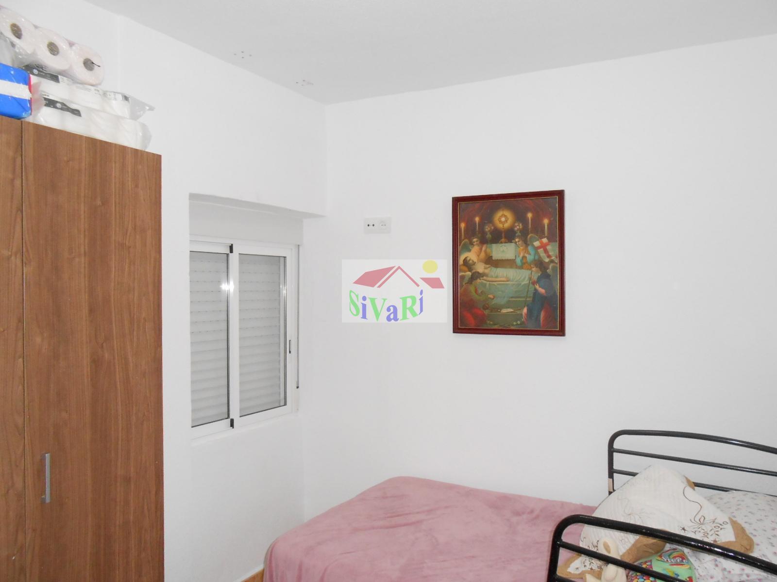 For sale of flat in Blanca