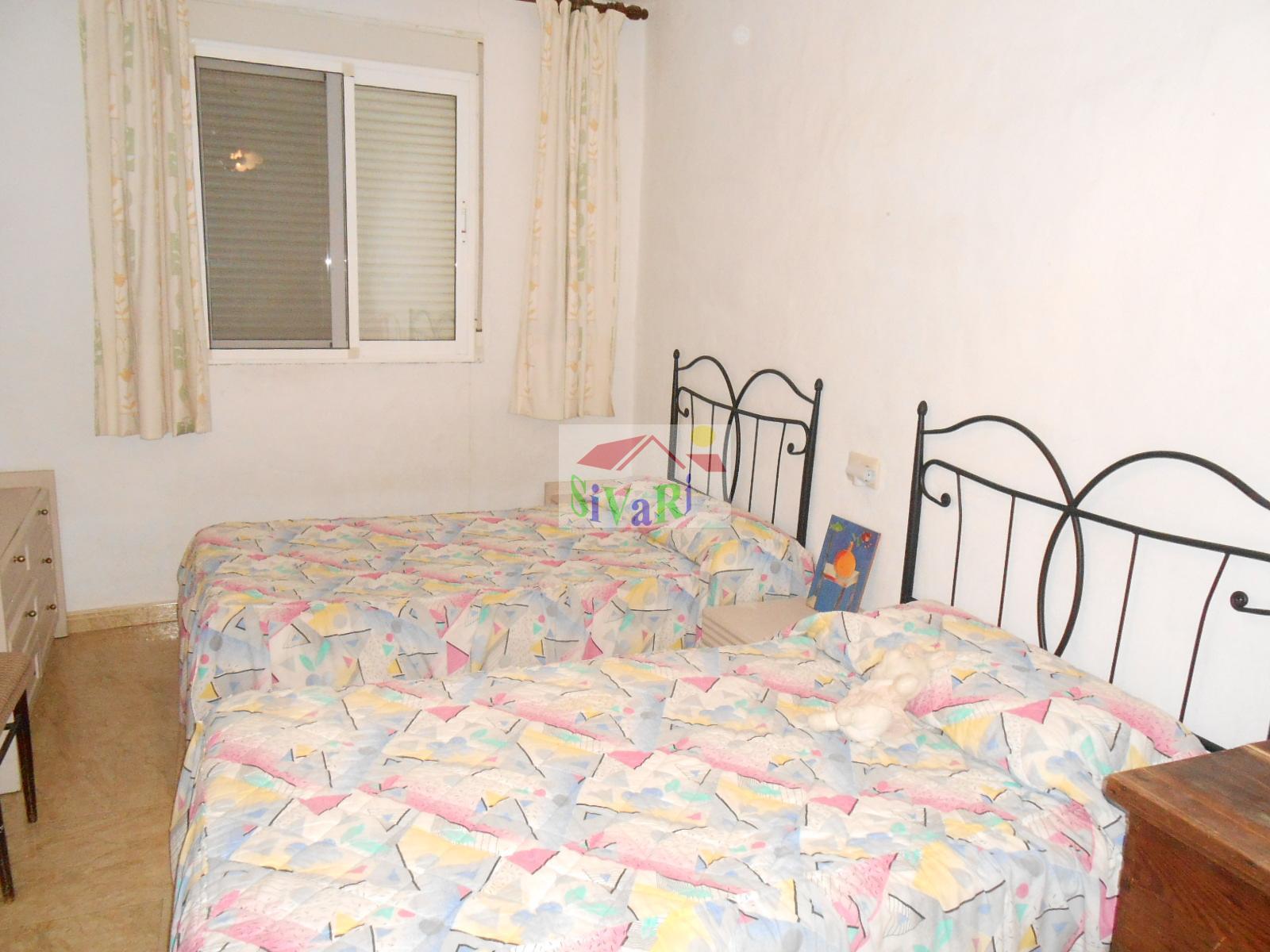 For sale of house in Abarán