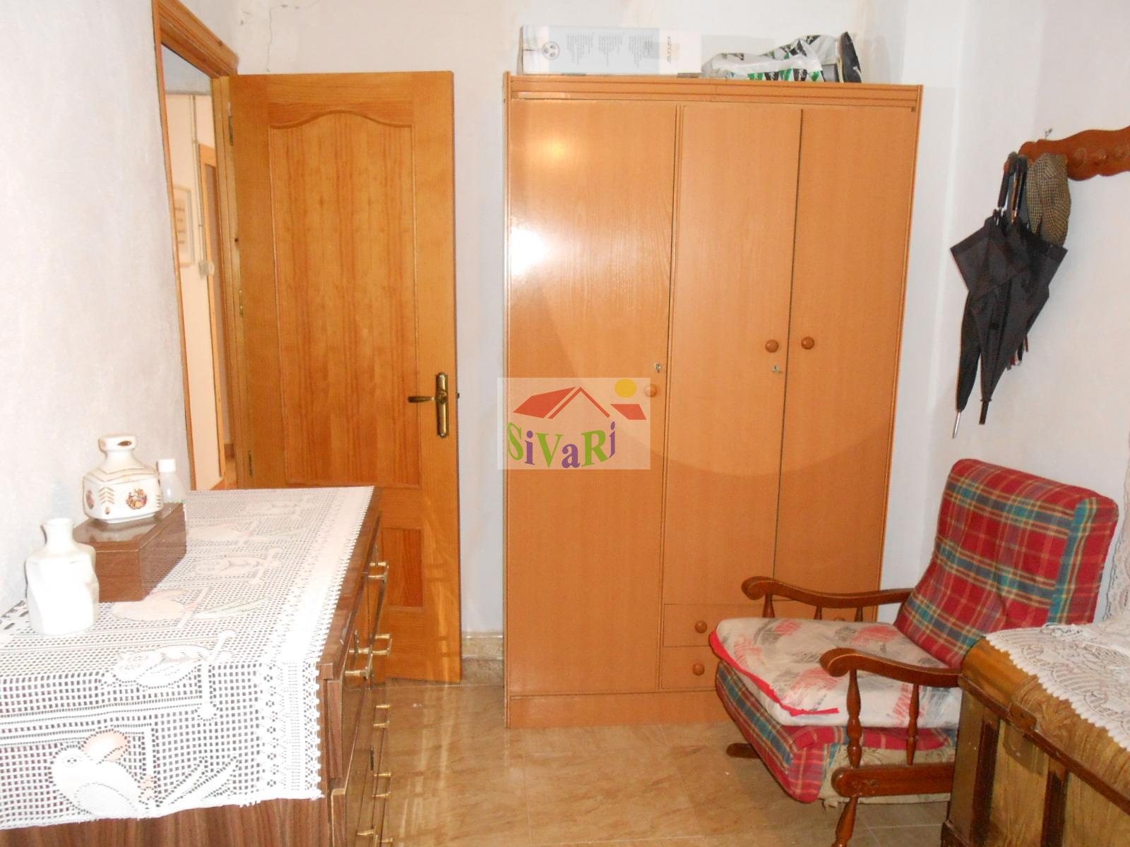 For sale of house in Abarán