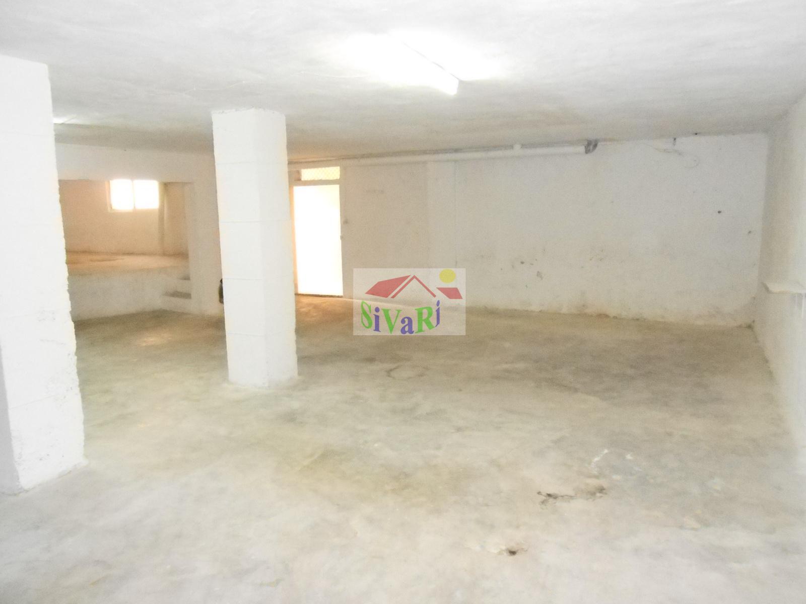 Venta de local en Abarán