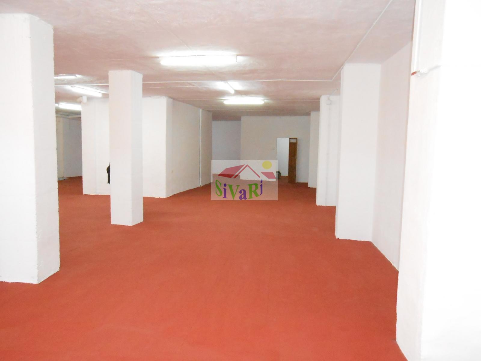 Venta de local en Abarán