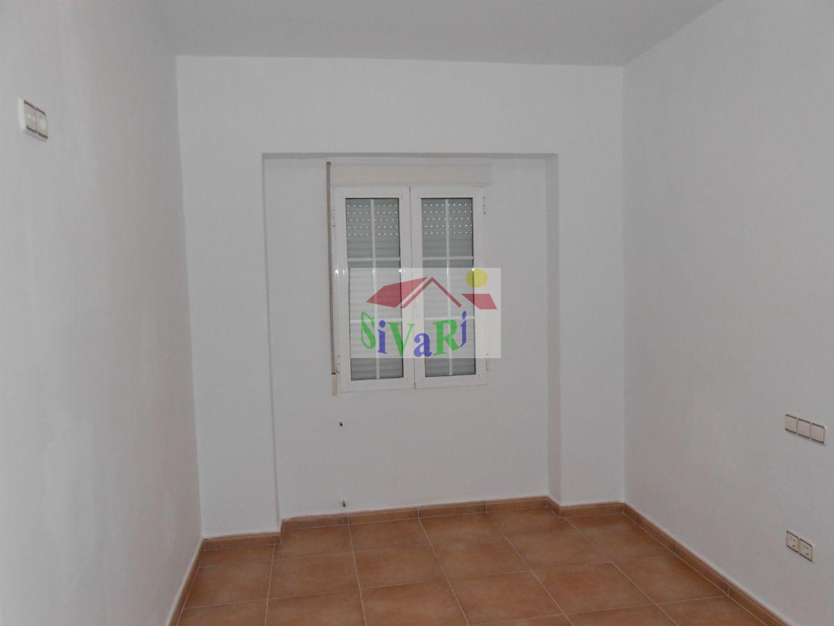 For sale of house in Abarán