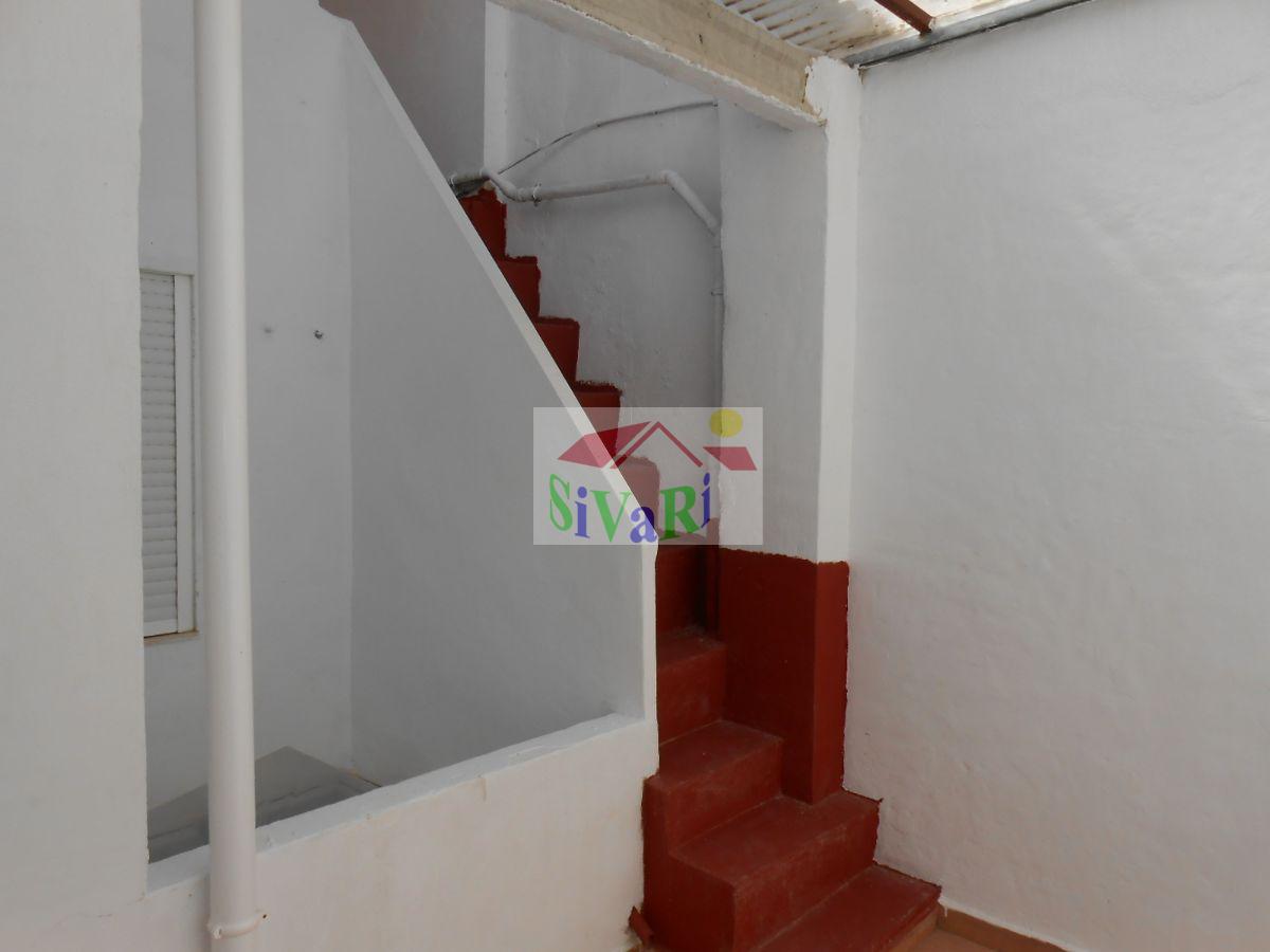 For sale of house in Abarán