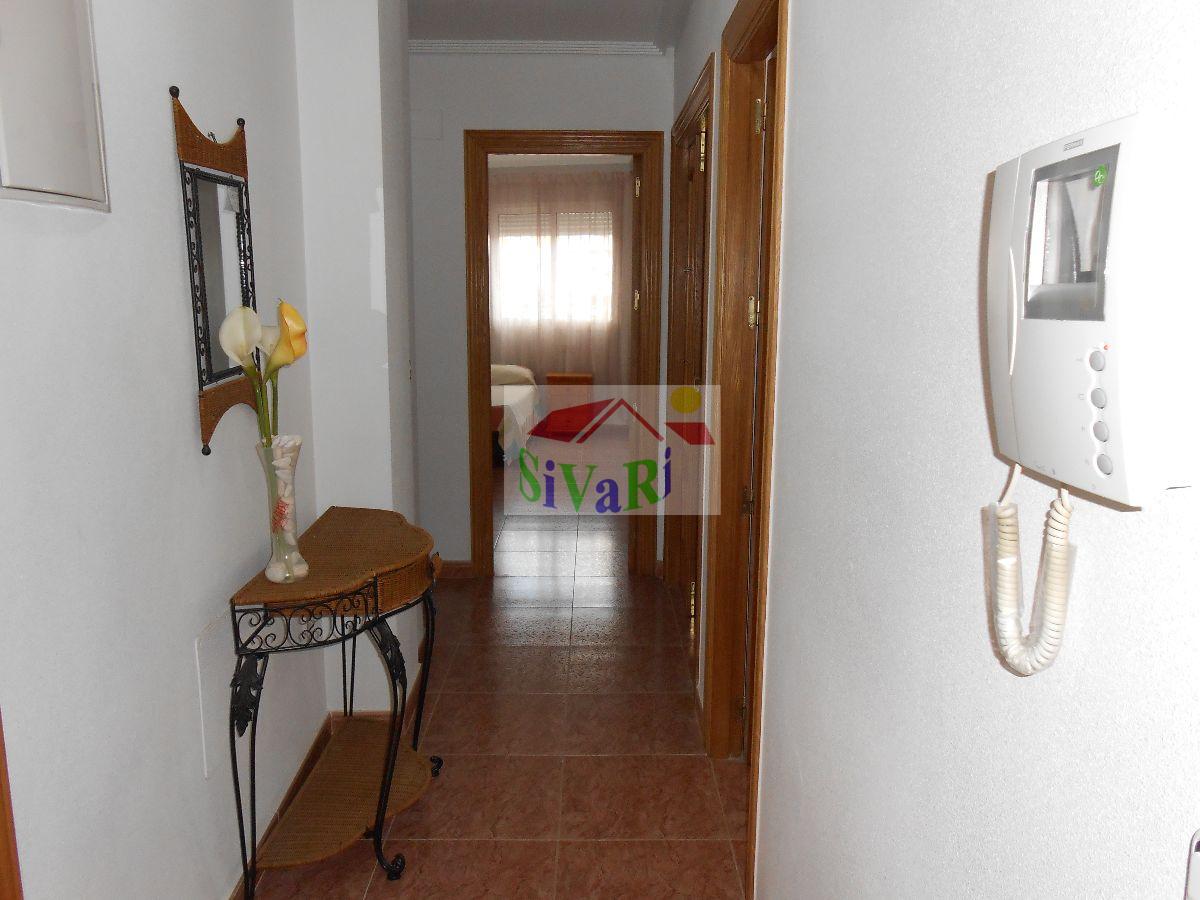 For sale of flat in Alcantarilla