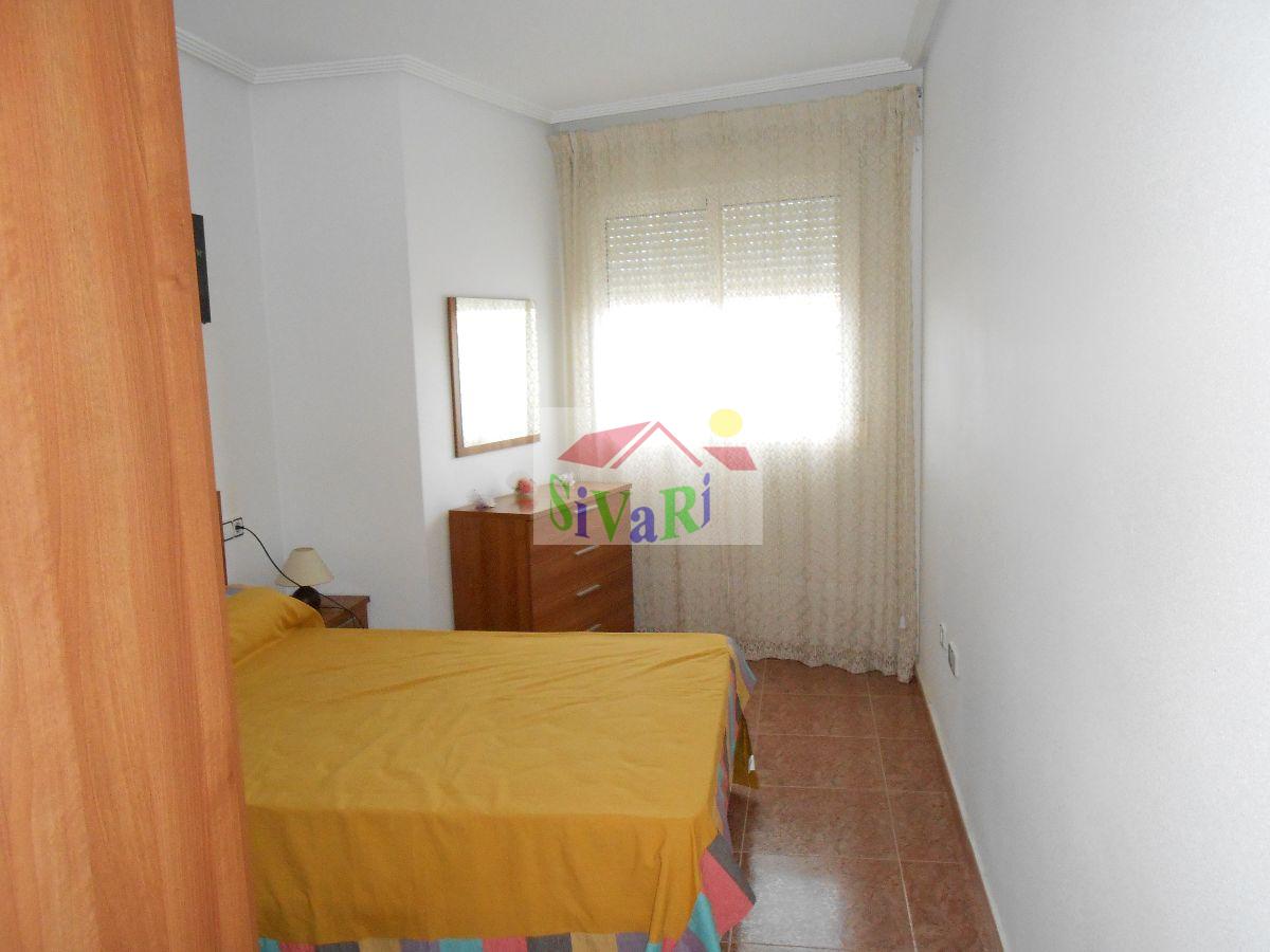 For sale of flat in Alcantarilla