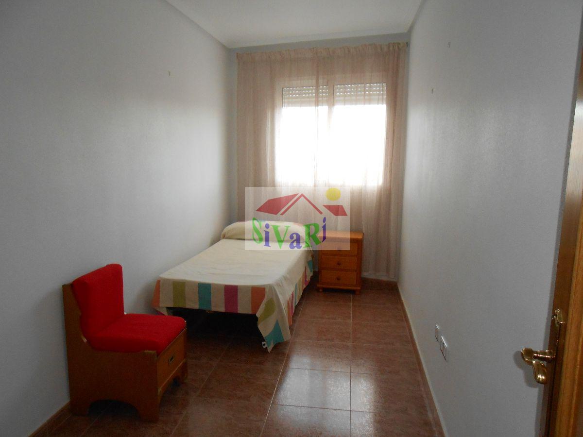 For sale of flat in Alcantarilla