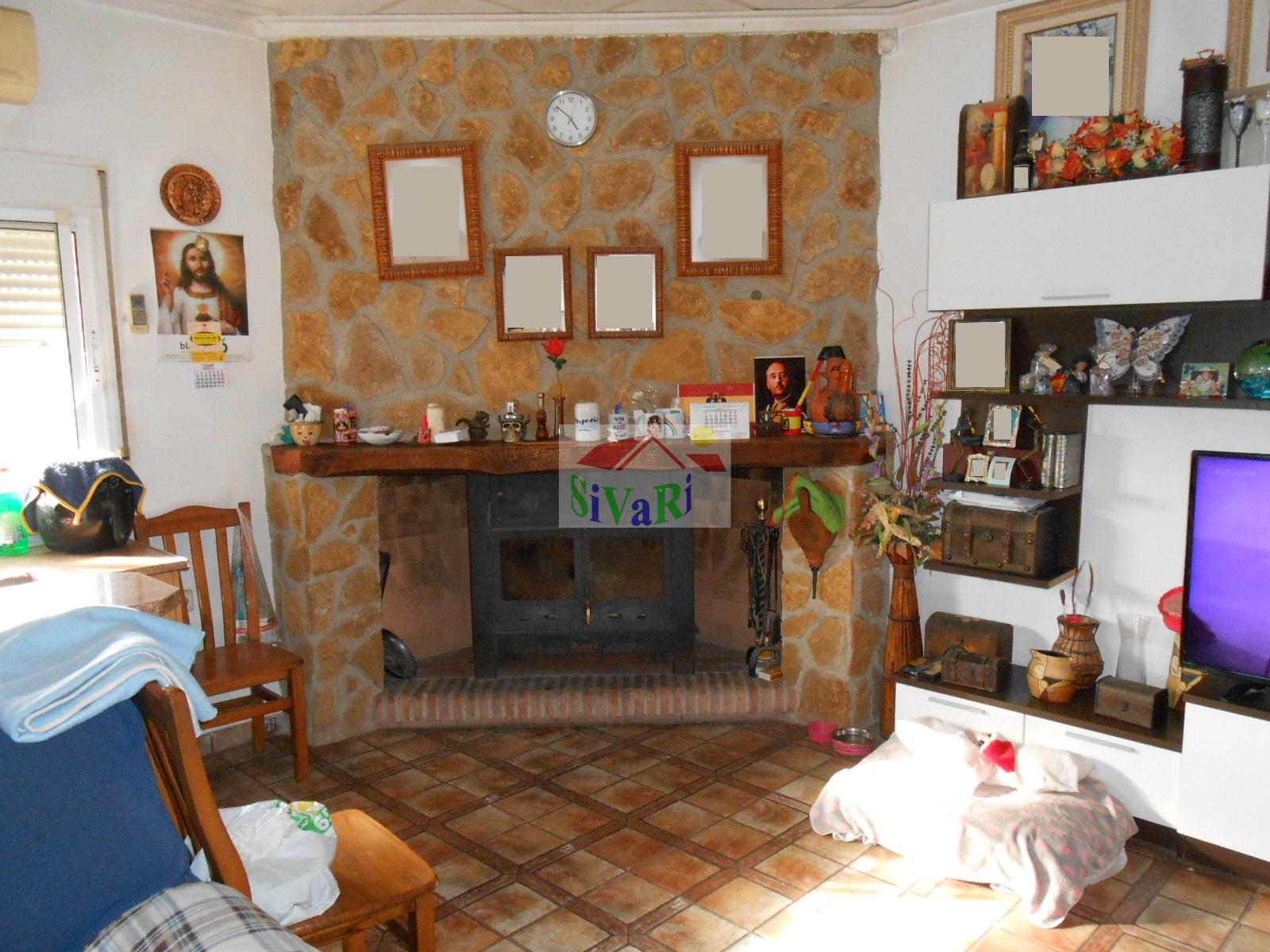 For sale of house in Abarán