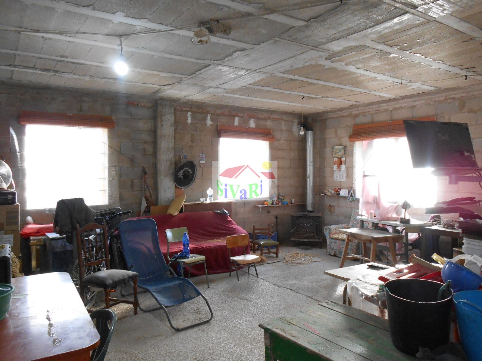 For sale of house in Abarán