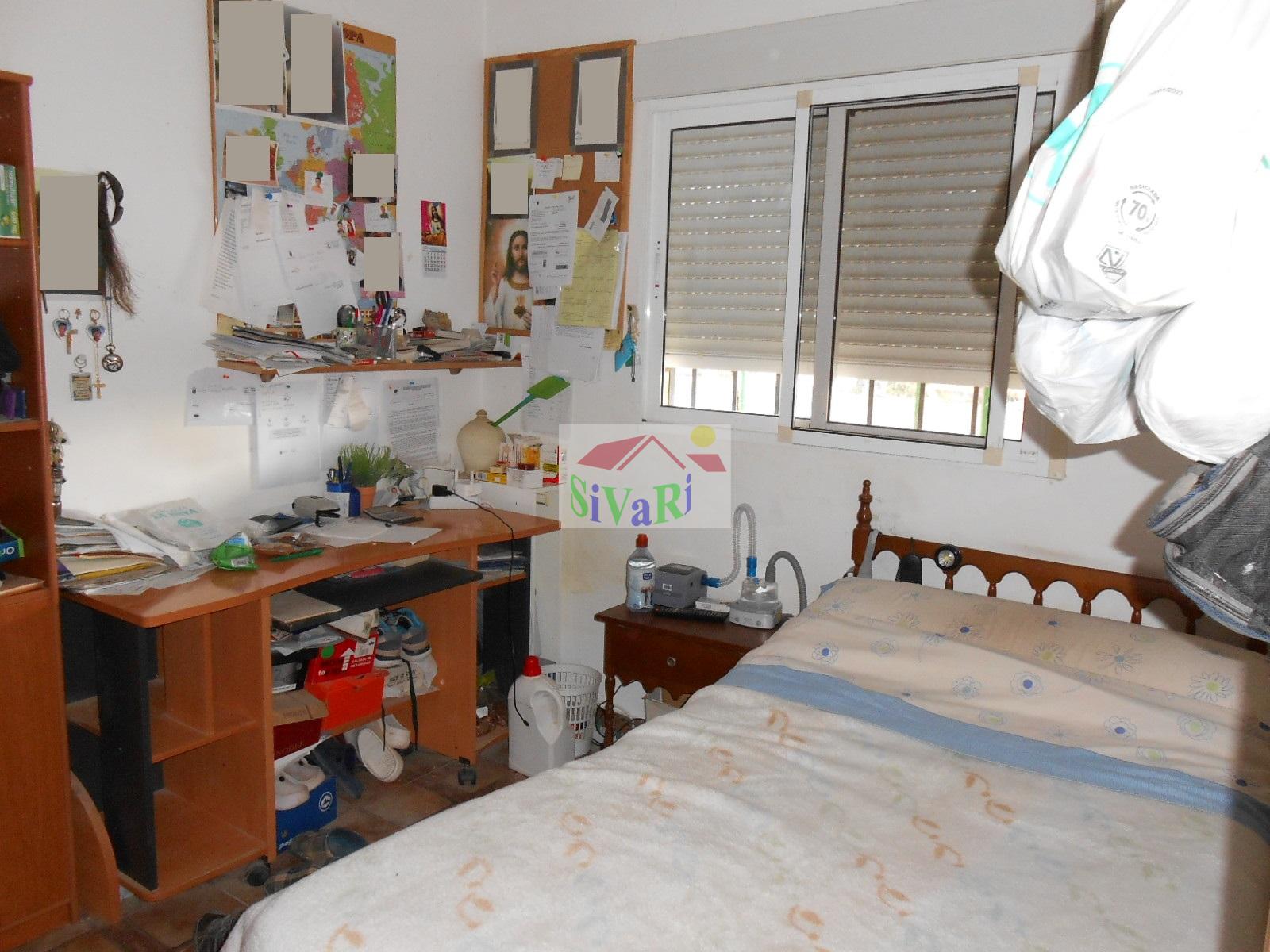 For sale of house in Abarán