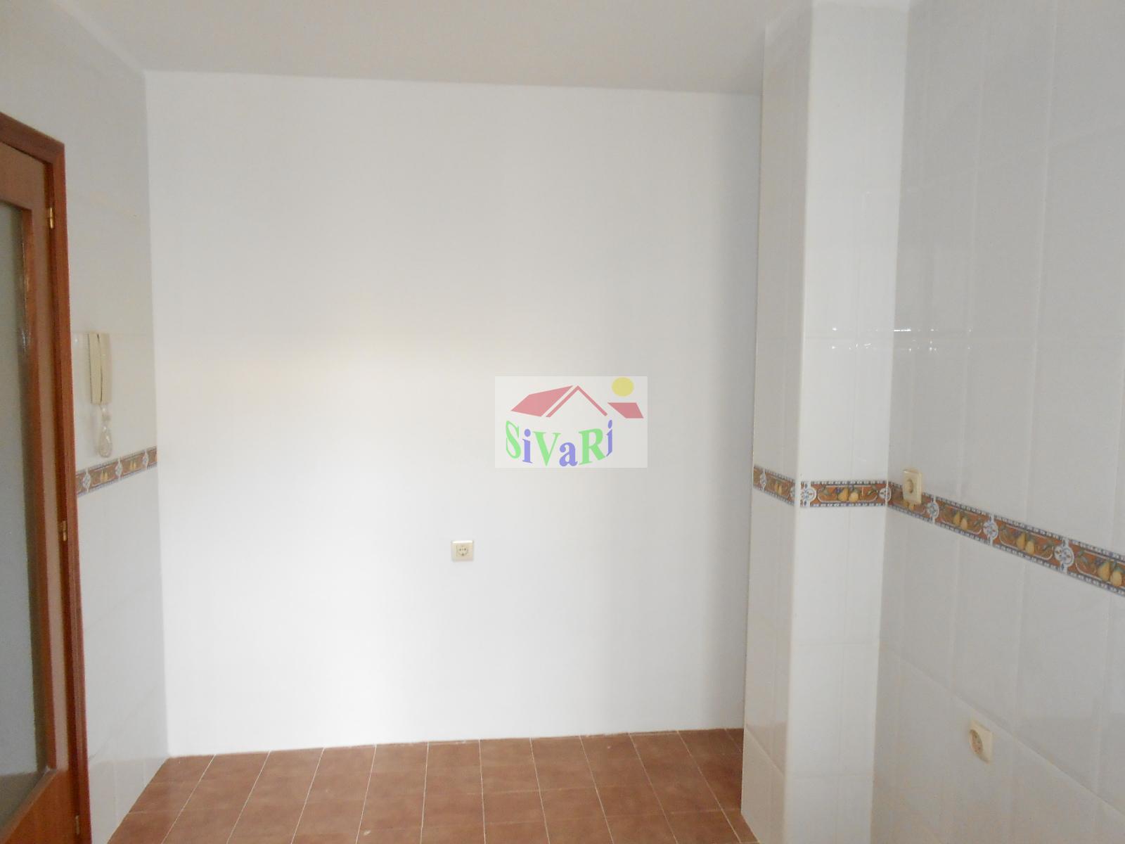 For sale of flat in Abarán