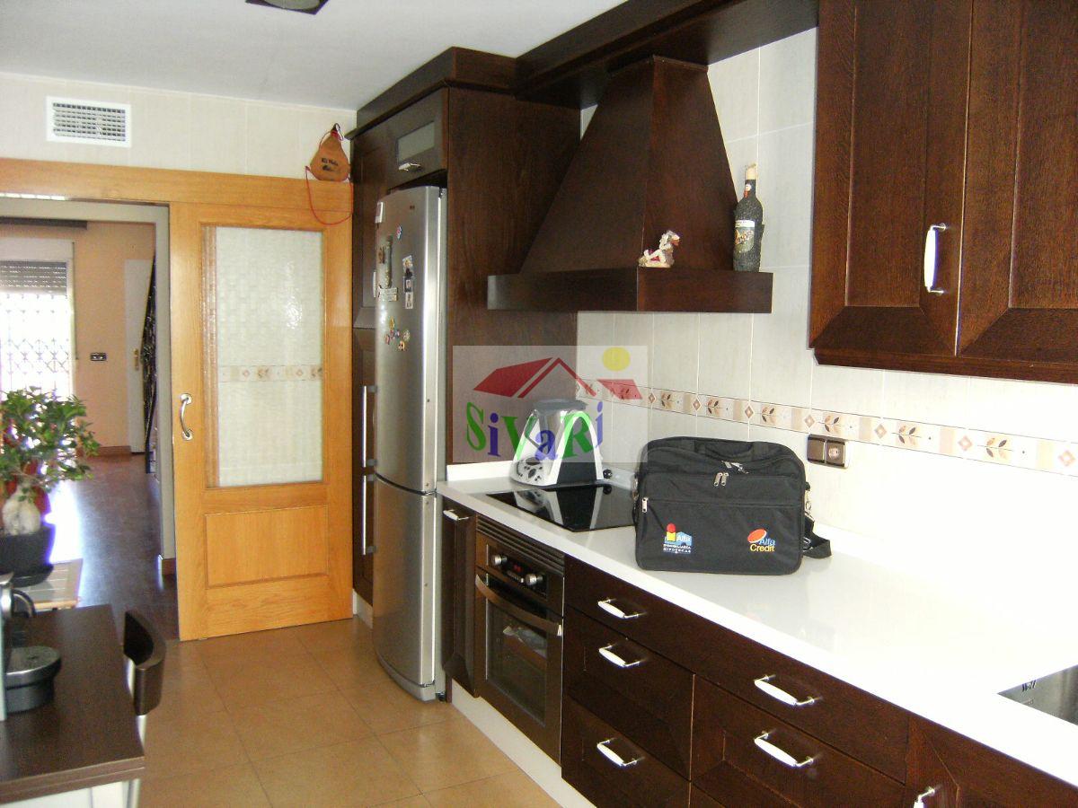 For sale of duplex in Blanca