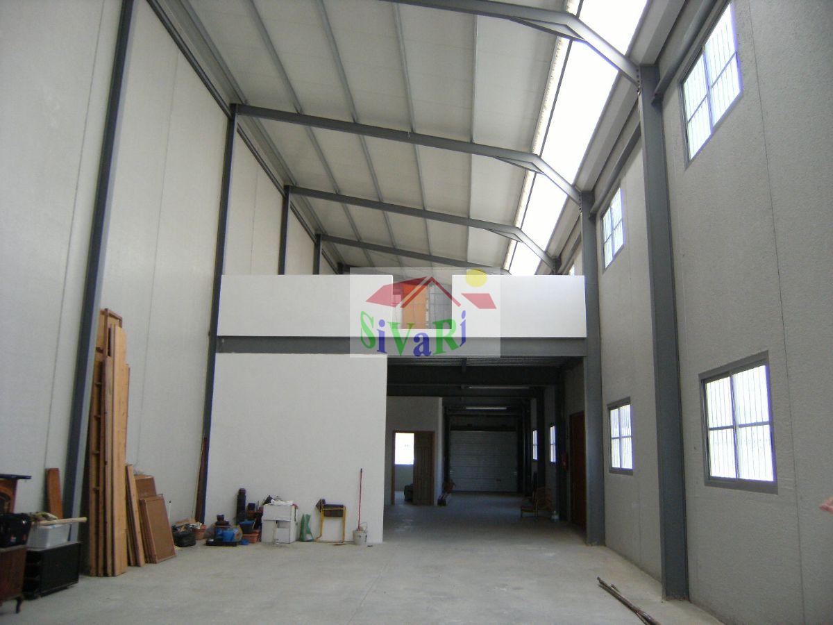 For sale of industrial plant/warehouse in Cieza