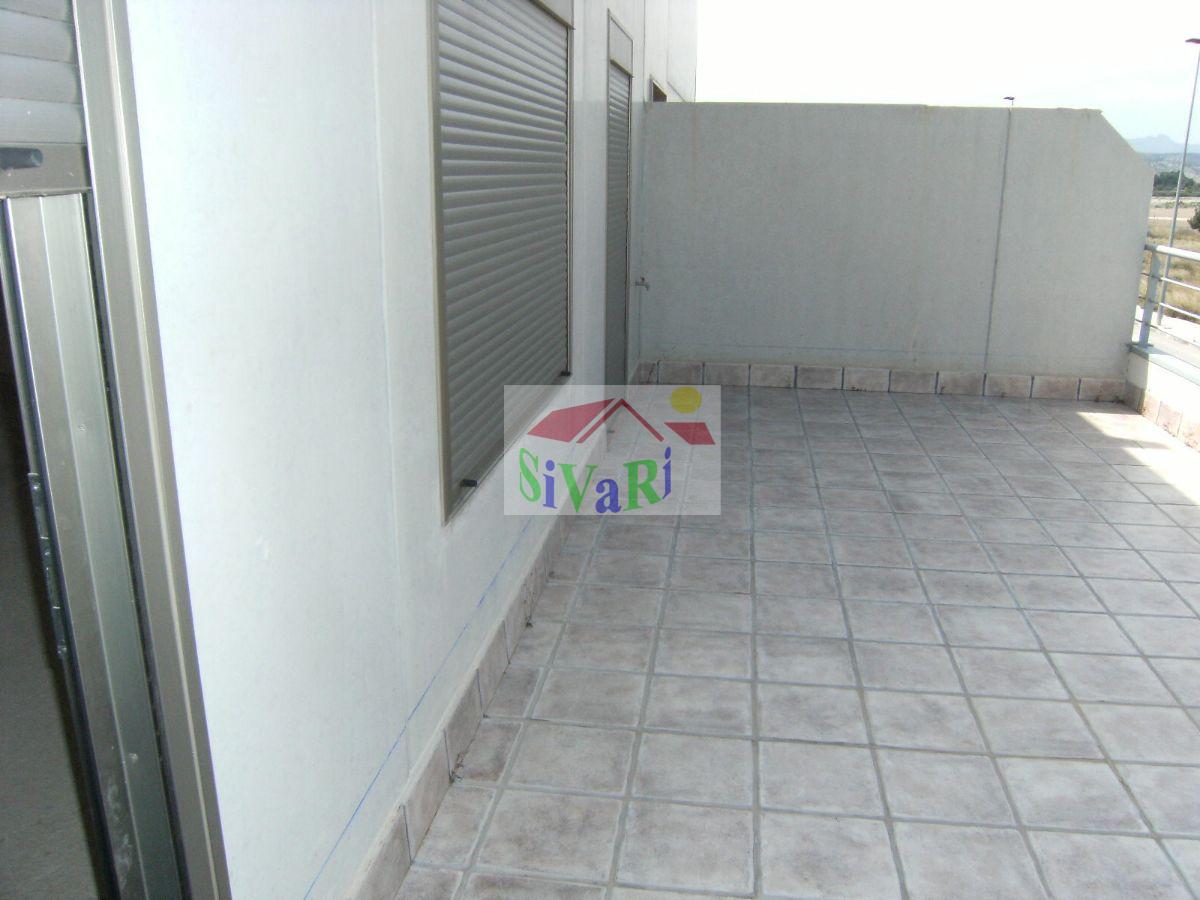 For sale of industrial plant/warehouse in Cieza