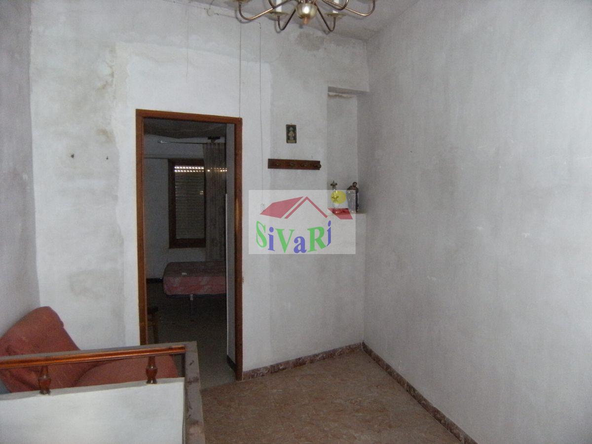 For sale of house in Abarán